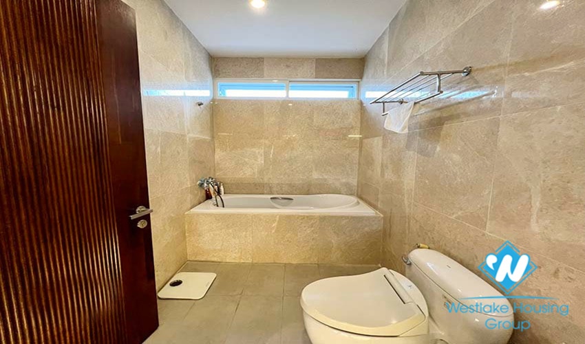 A grand, gorgeous villa for rent in Q Block, Ciputra